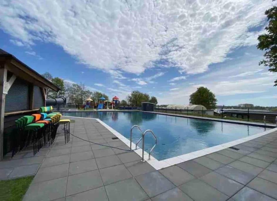 Luxus Cube In Lathum, Naehe Arnheim Apartment Ngoại thất bức ảnh